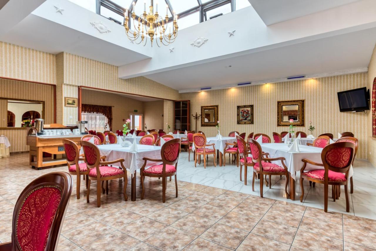 Hotel Gracja กอร์ซุฟเวียลคอปอลสกี ภายนอก รูปภาพ