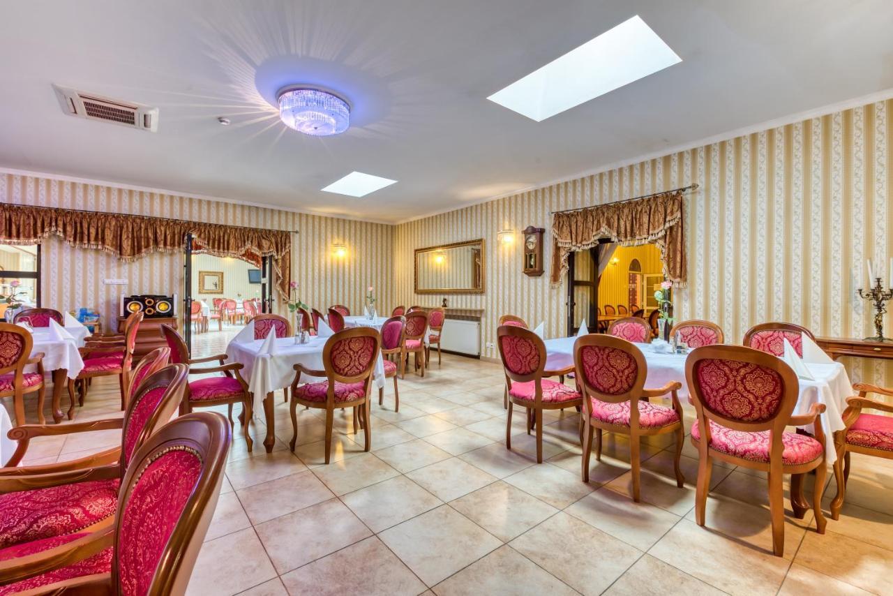 Hotel Gracja กอร์ซุฟเวียลคอปอลสกี ภายนอก รูปภาพ