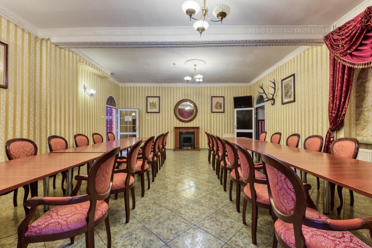 Hotel Gracja กอร์ซุฟเวียลคอปอลสกี ภายนอก รูปภาพ